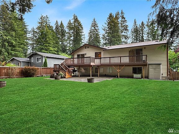 2nd image of 16559 189th Ave NE