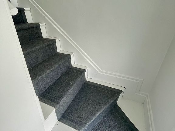2nd image of 135 McGovern Blvd #3