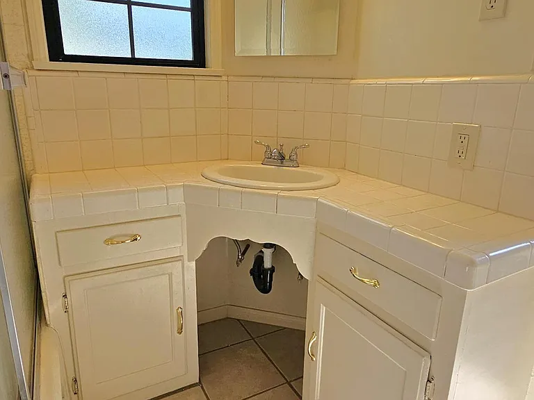 13451B Camilla St — Photo 12