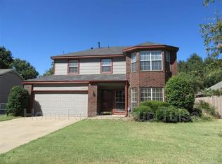 2504 E Oakland St, Broken Arrow, OK 74014