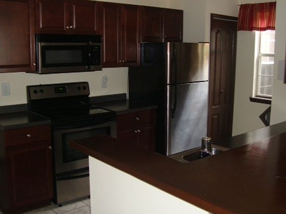 2nd image of 1302 Red Deer Way