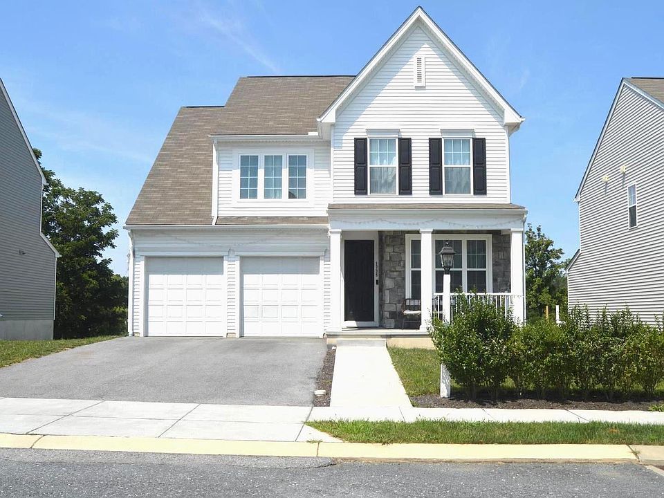 1st image of 1738 Bradley Dr