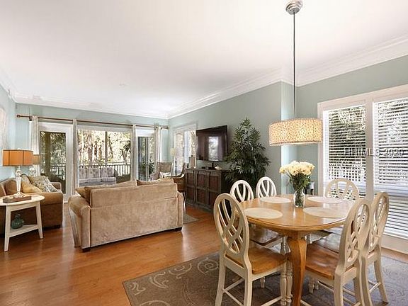 5th image of 89 Ocean Ln APT 8135