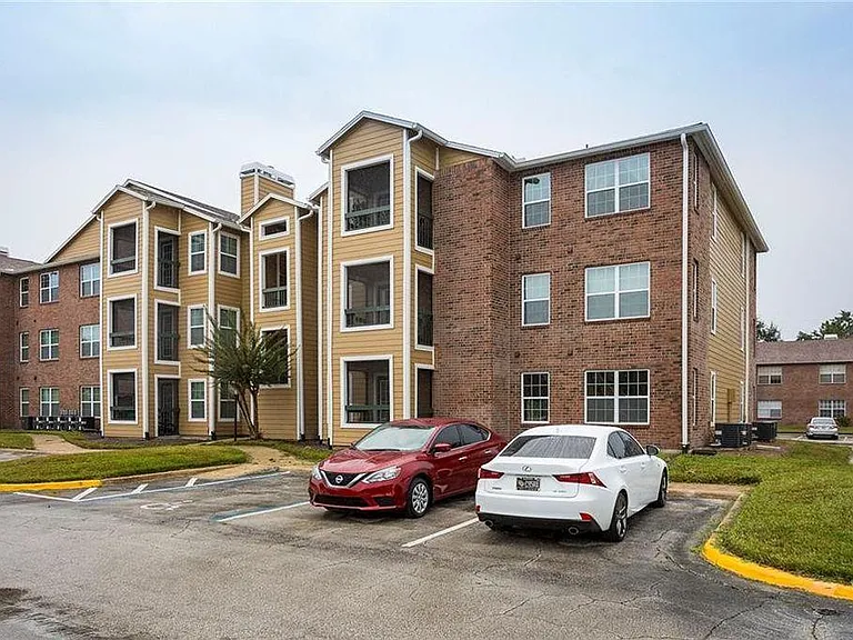 5600 Devonbriar Way #108 — Photo 18