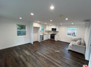 7729 Wynne Ave, Reseda, CA 91335