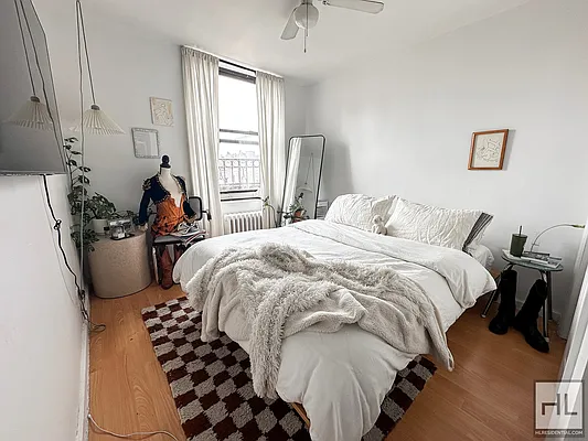Rented by Highline Residential | media 8