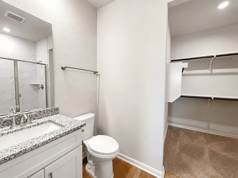 7142 Magnolia Crk #101 — Photo 9