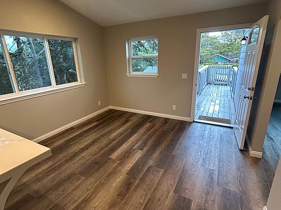 3rd image of 717 Western Ave