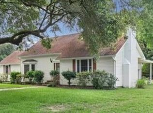 4225 Vega Dr, Mobile, AL 36693
