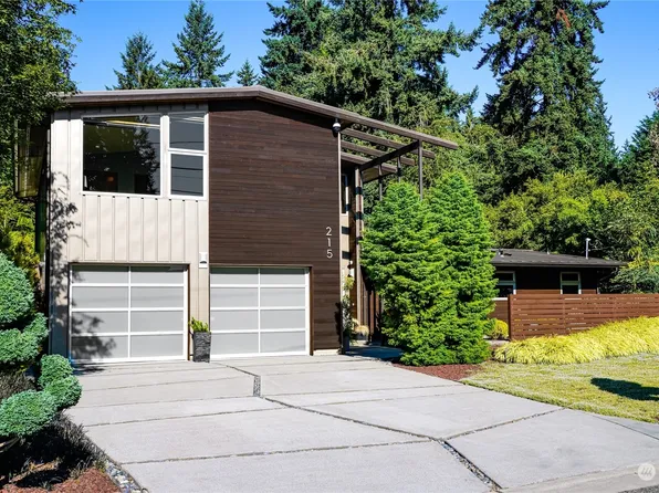 215 109th Avenue SE, Bellevue, WA 98004