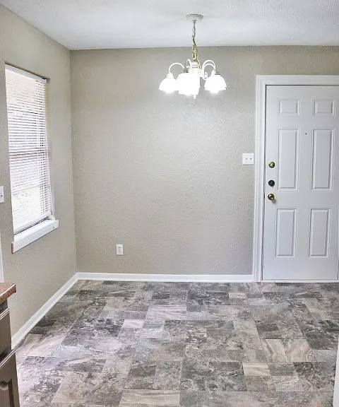 914 Chalk St — Photo 17