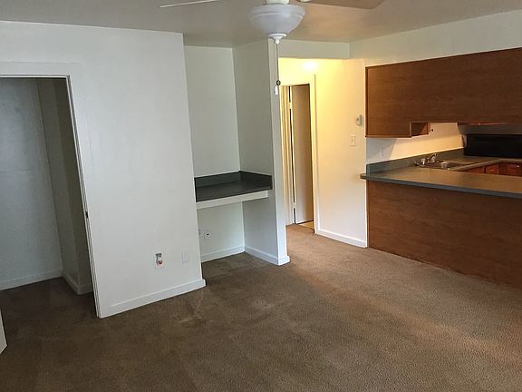4th image of 9610 13th Bay St APT F