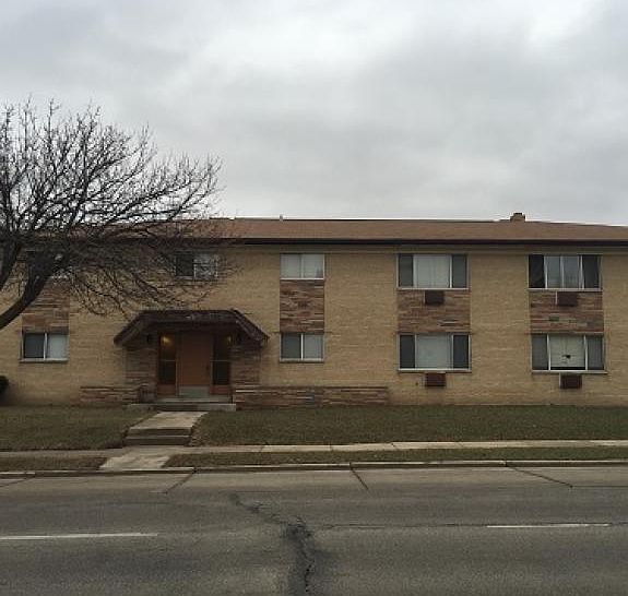 1st image of 10428 W Lincoln Ave APT 6