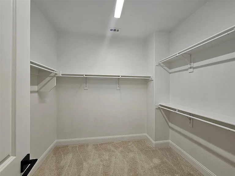 7933 Sunset Blvd — Photo 8