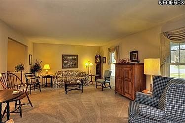 2nd image of 4047 Brewster Dr