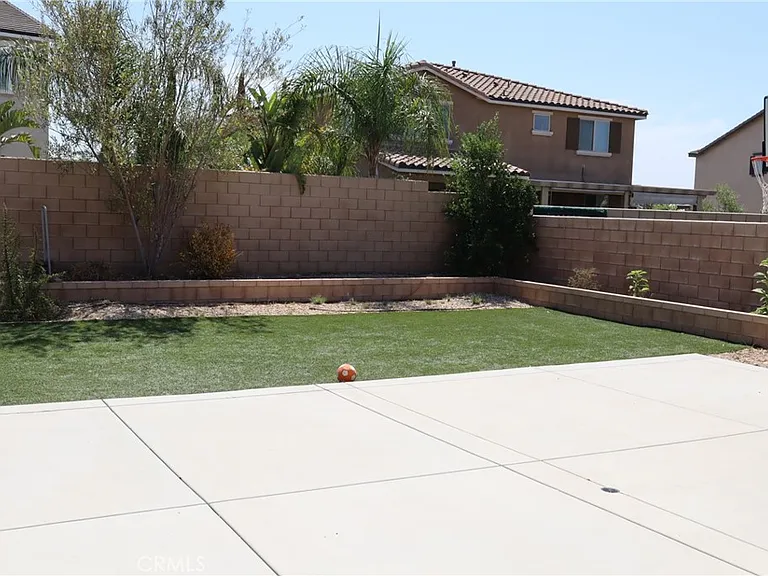 7795 Poppy Ln — Photo 24