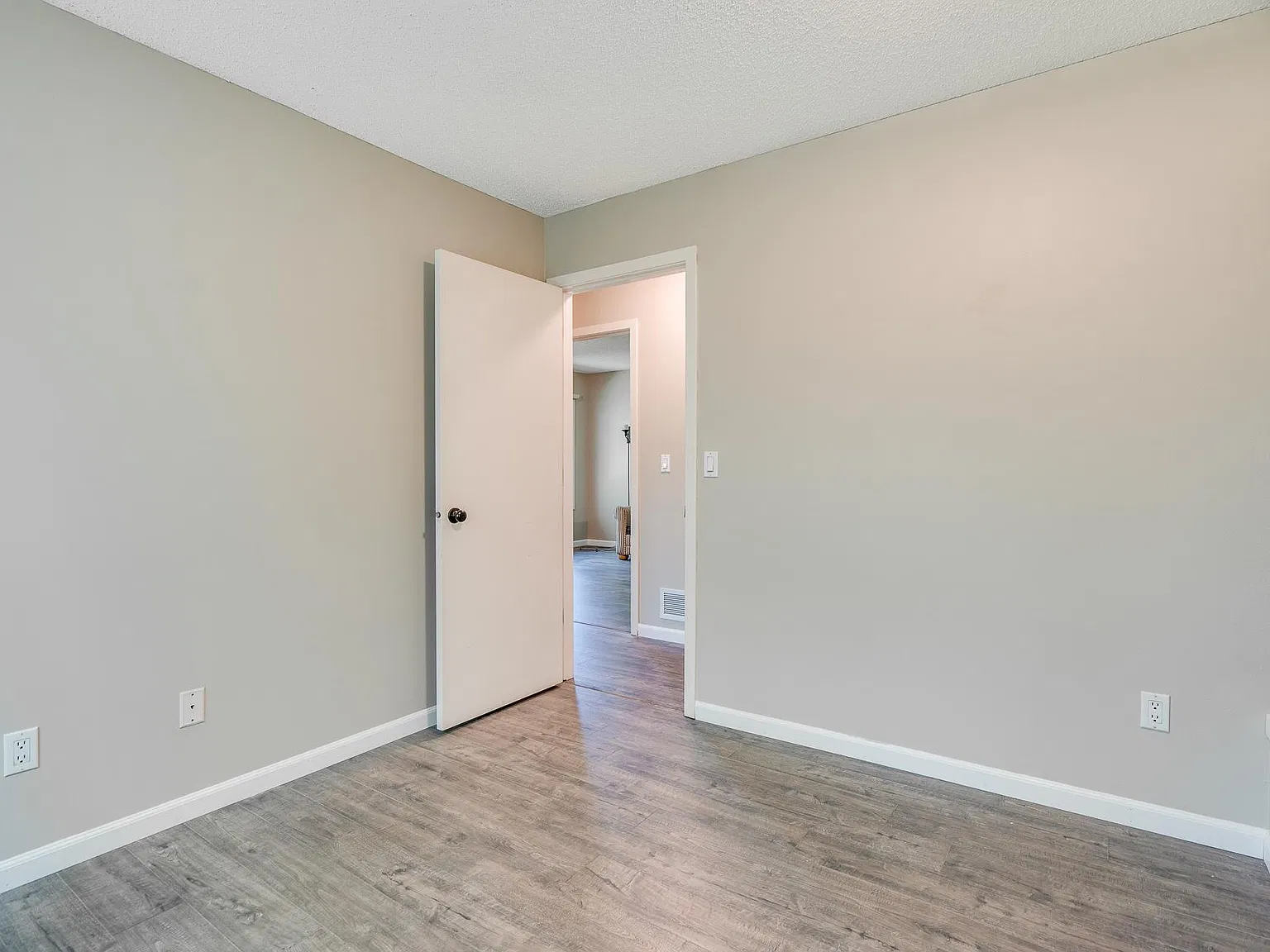 9712 Cimarron Cir — Photo 2