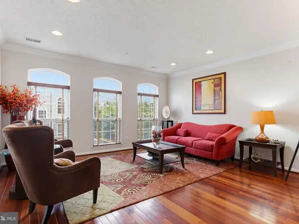 9507 Tessa Ln, Owings Mills, MD 21117