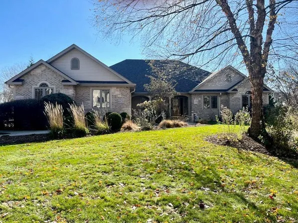 8821 Shadowood TRAIL, Mount Pleasant, WI 53406