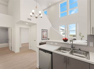 8521 S Sepulveda Blvd APT 515, Los Angeles, CA 90045