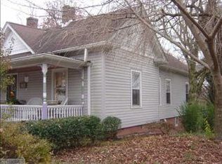 308 W Acadia Ave, Winston Salem, NC 27127