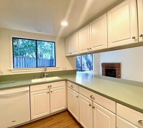 3rd image of 407 W Pedregosa St Unit 13