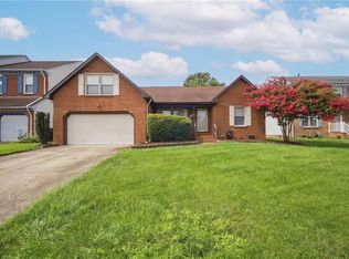 5325 Club Head Rd, Virginia Beach, VA 23455