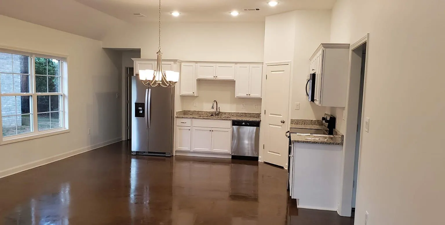 336 Wolf Den Dr — Photo 2