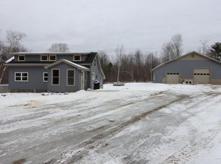 8 Cross Rd, Vienna, ME 04360