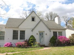 8011 Crestway Ave, Saint Louis, MO 63123