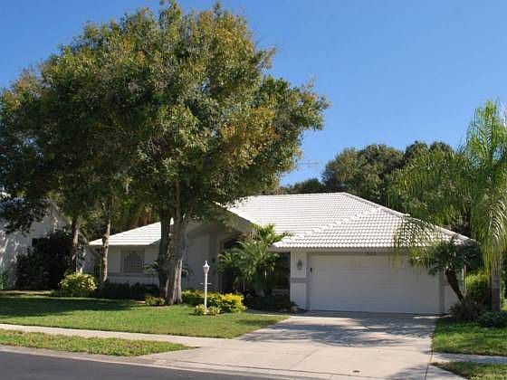 1st image of 586 Park Estates Sq