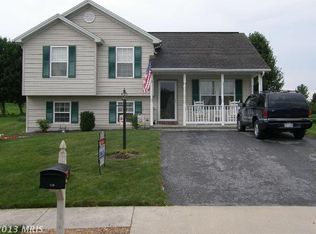 139 S Phillips Ave, Waynesboro, PA 17268