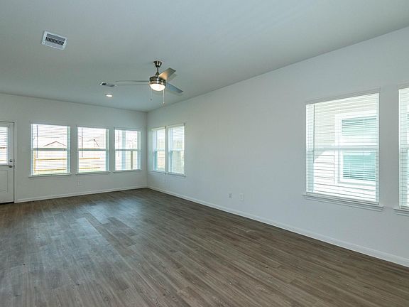 3rd image of 11835 Beachberry Dr