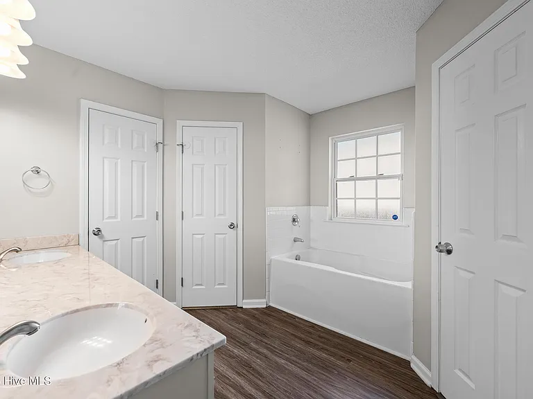 200 Druid Ct — Photo 14