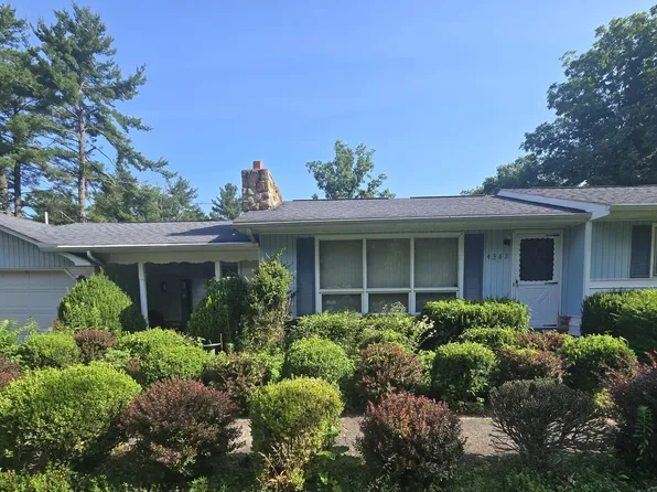 4367 Pine Mountain Rd, Jersey Shore, PA 17740