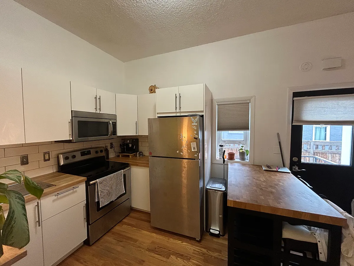 Photo 2 of 14 - 768 S Lincoln St #2 - Denver, CO Building Photo - 768 S Lincoln St #2