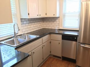 4928 Pine St, Omaha, NE 68106