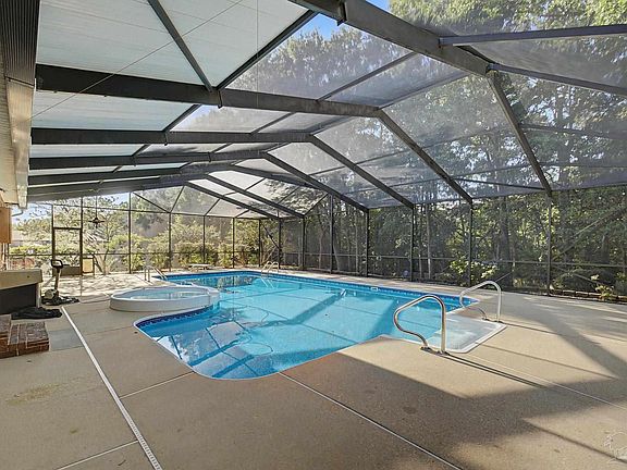 2nd image of 3020 Greystone Dr