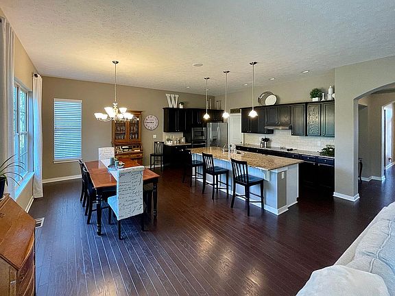 5th image of 10945 Blooming Orchard Dr