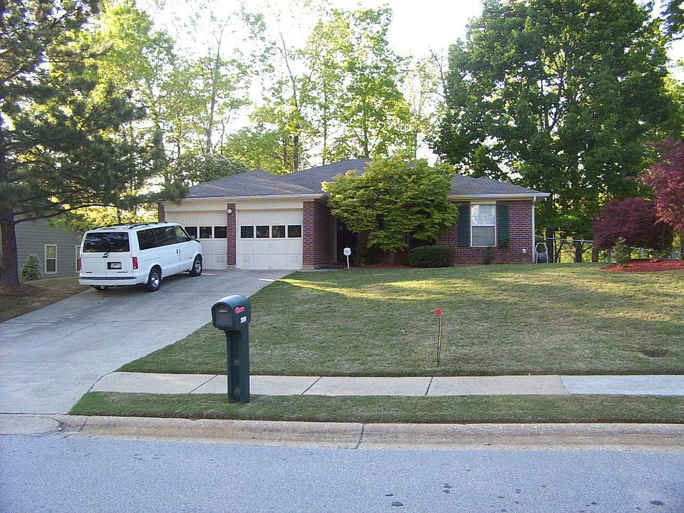 1st image of 2850 Trotters Pointe Dr