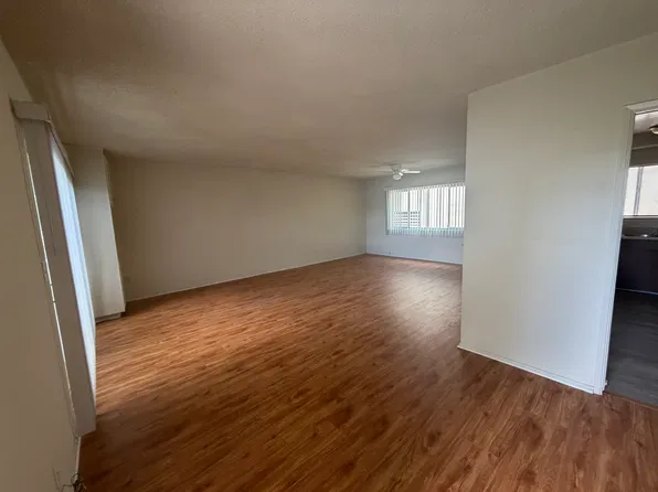 928 W Huntington Dr, Arcadia, CA