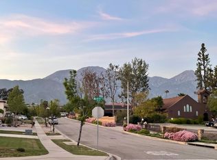 562 W 18th St #C, Upland, CA 91784