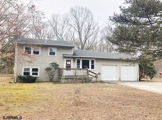 317 Key Dr, Absecon, NJ 08205