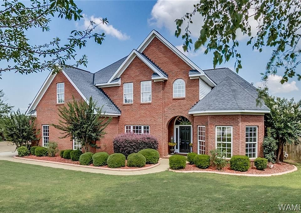 1st image of 8870 Rolling Hills Dr