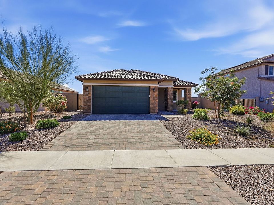 1st image of 2878 N Trailridge Ln