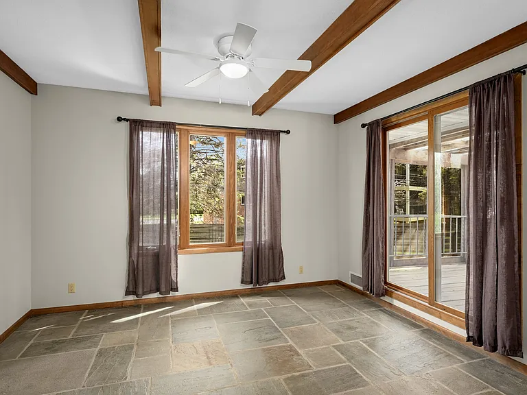 7410 Oaklawn Ave — Photo 10