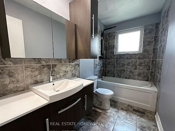 4th image of 511 Harris Ct