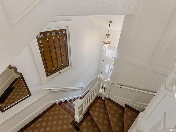 5th image of 115 Palm Ave