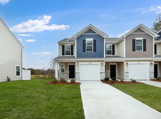 1072A Dominy Ct, Camden, SC 29020