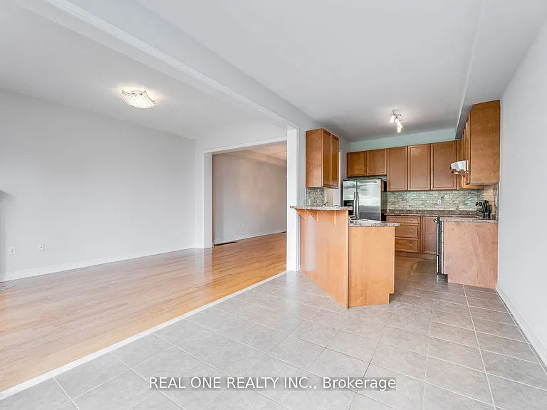 1263 Craigleith Rd — Photo 17